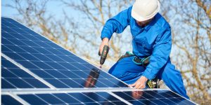 Installation Maintenance Panneaux Solaires Photovoltaïques à Saint-Cirq